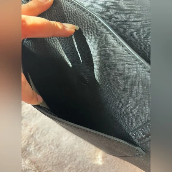 Tory Burch Emerson Leather Women's Tote - Picture 6 of 14